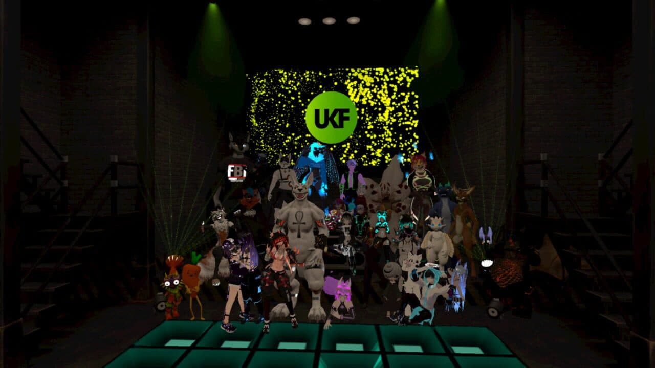 ChilloutVR thumbnail 6