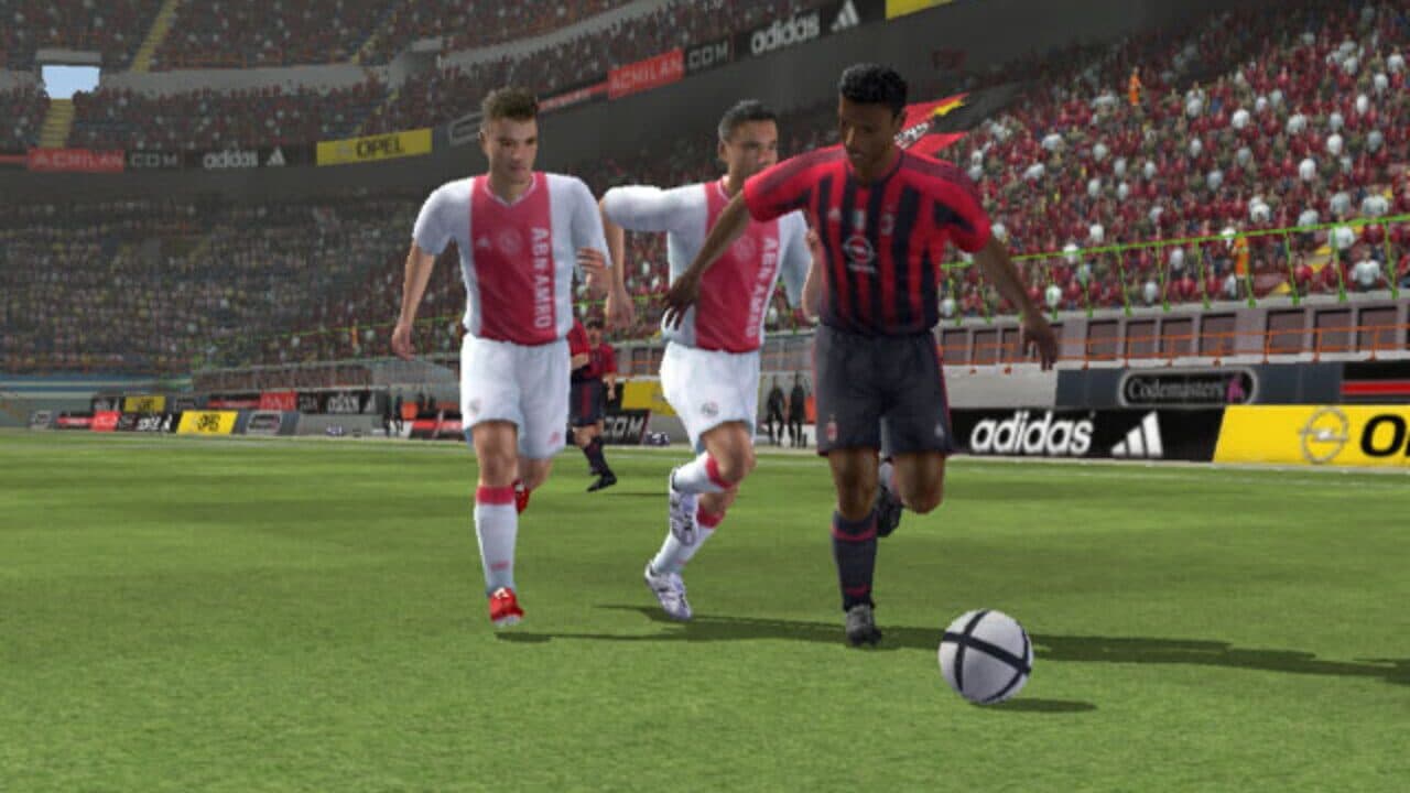 AC Milan Club Football 2005 thumbnail 7