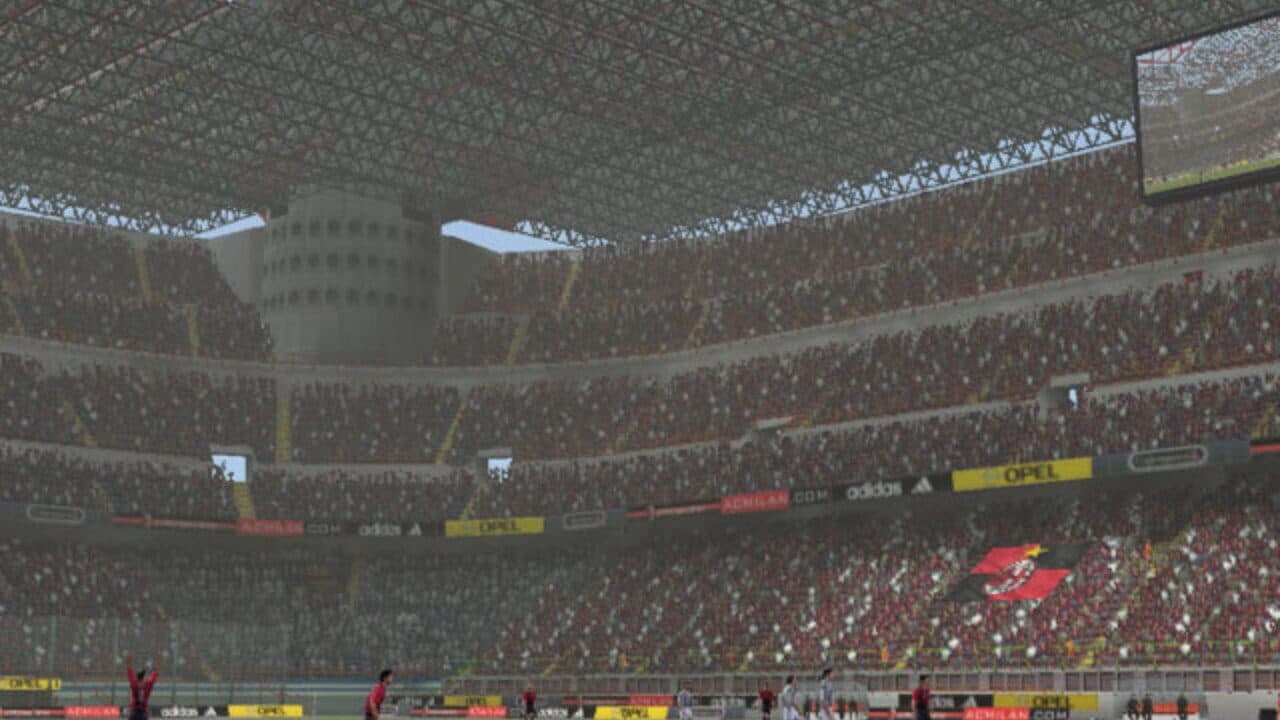 AC Milan Club Football 2005 thumbnail 11