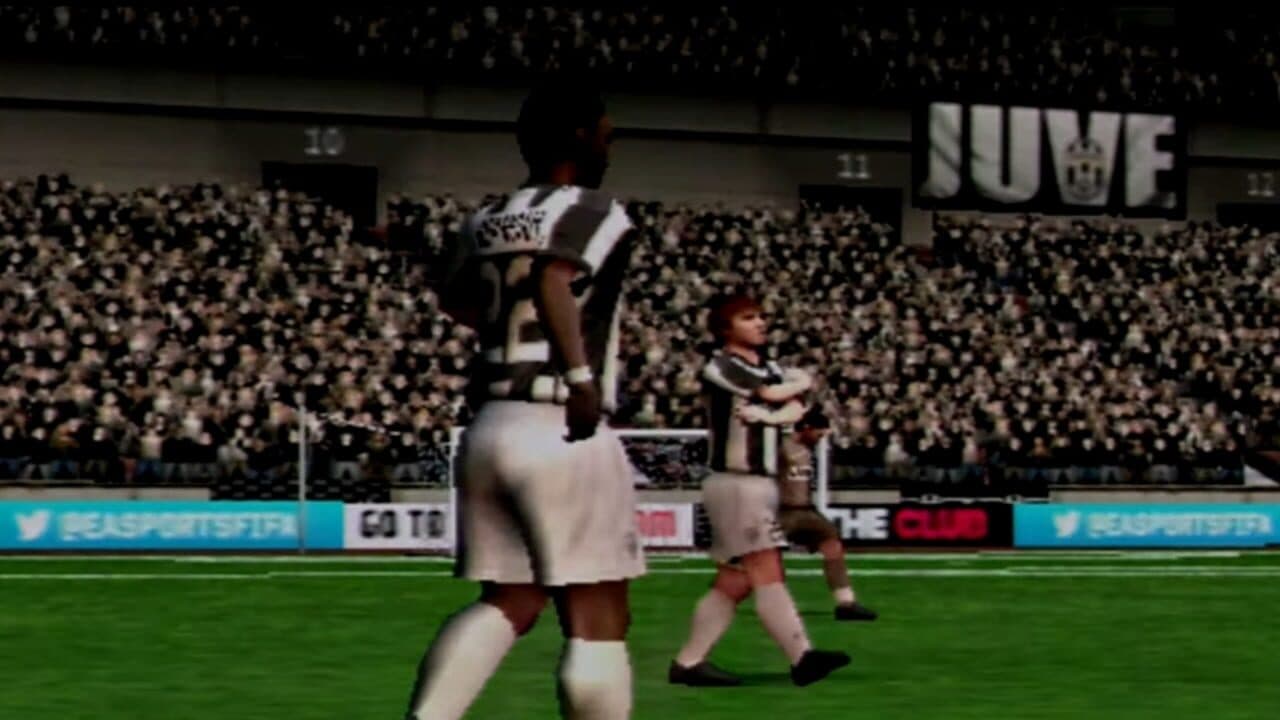 FIFA Soccer 13 thumbnail 2