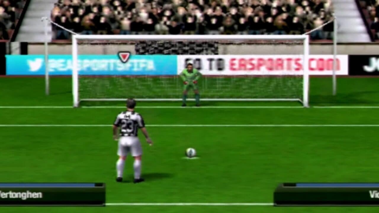FIFA Soccer 13 thumbnail 5