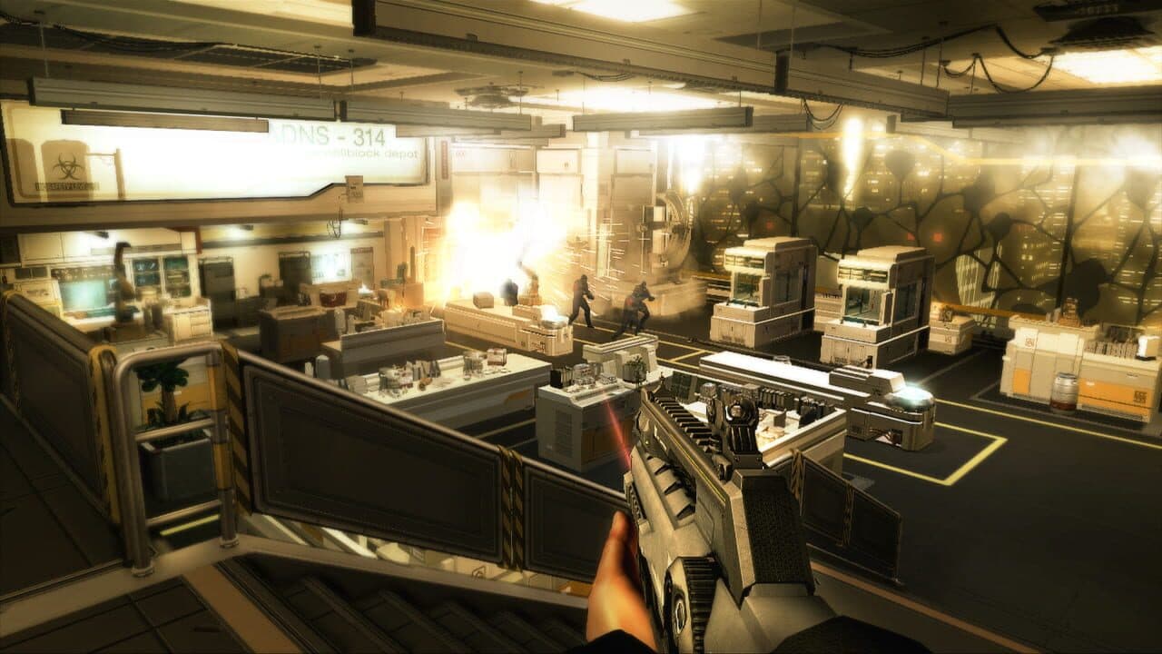 Deus Ex: Human Revolution - Director's Cut thumbnail 2