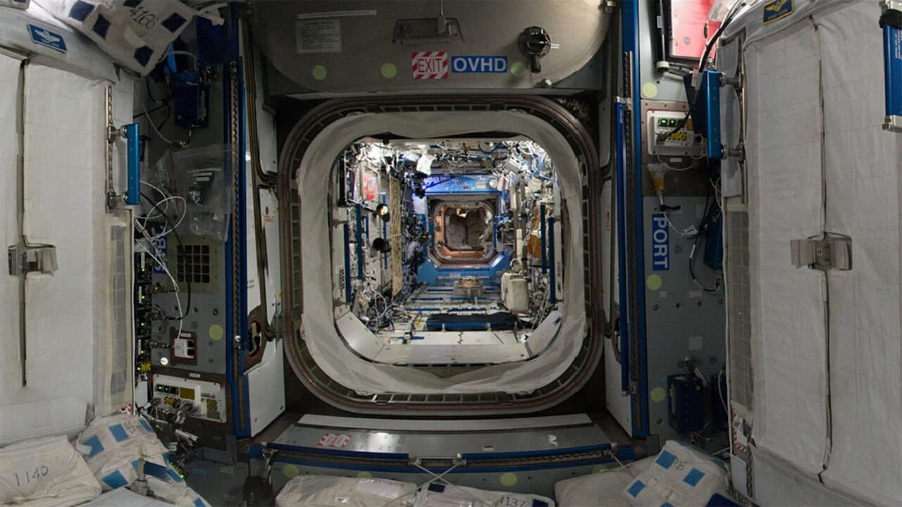International Space Station Tour VR thumbnail 4
