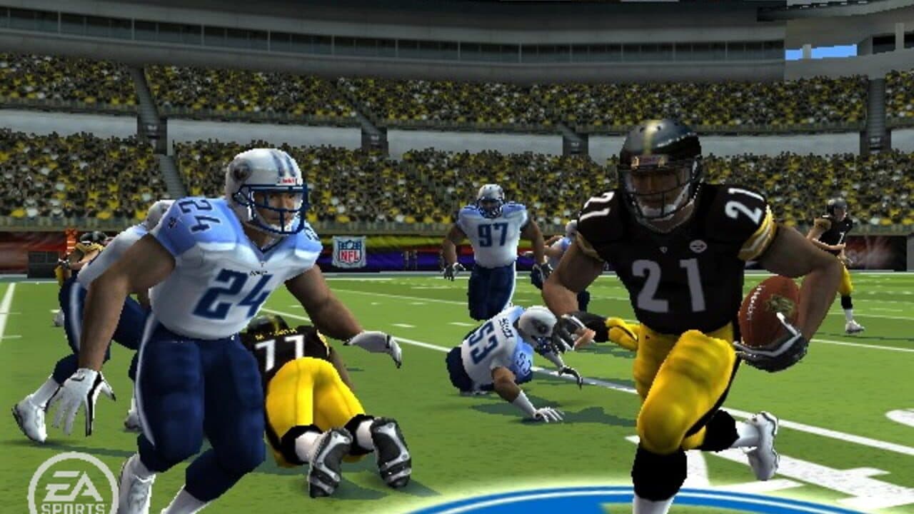 Madden NFL 09 thumbnail 6