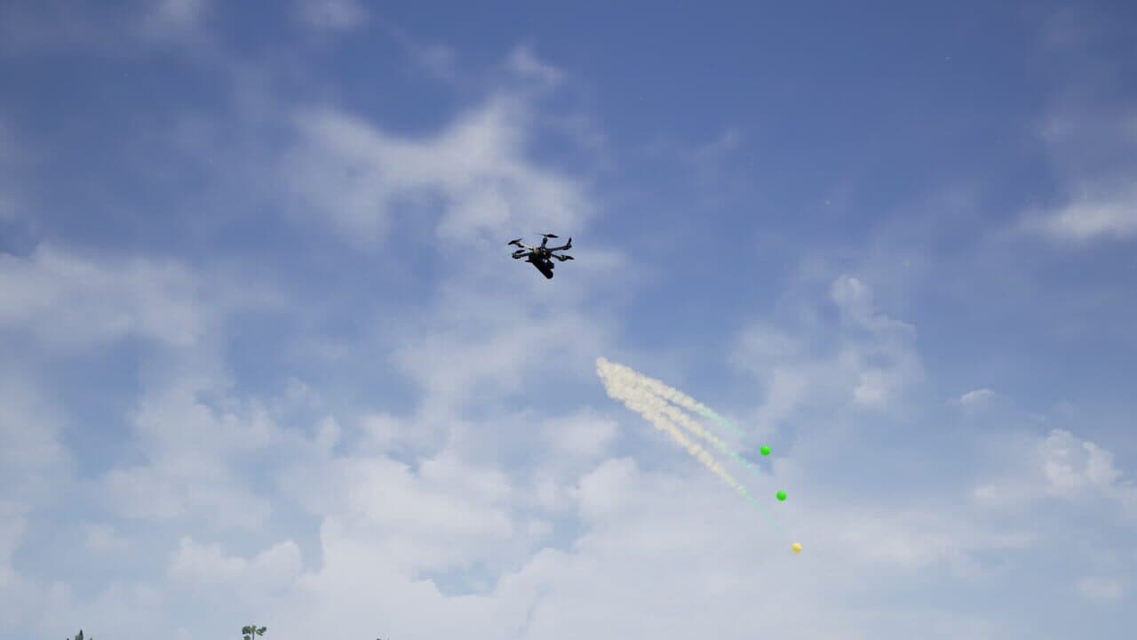 Copter and Sky thumbnail 5
