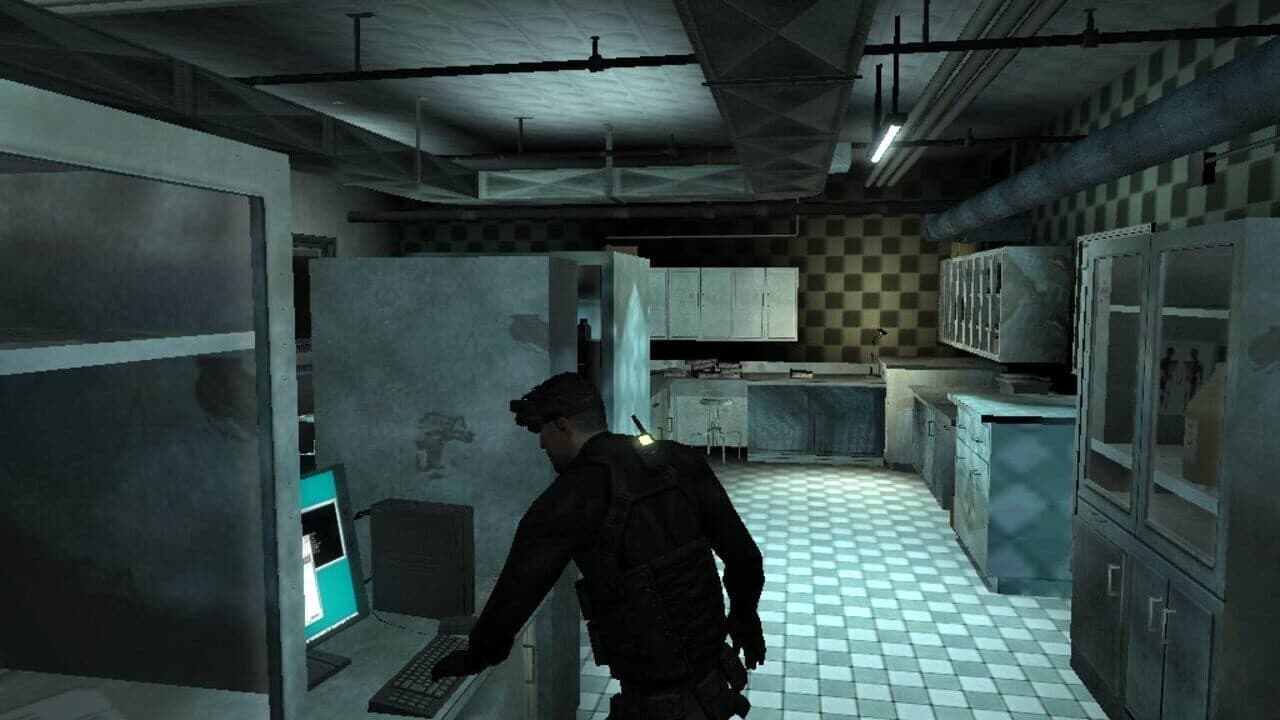 Tom Clancy's Splinter Cell thumbnail 4