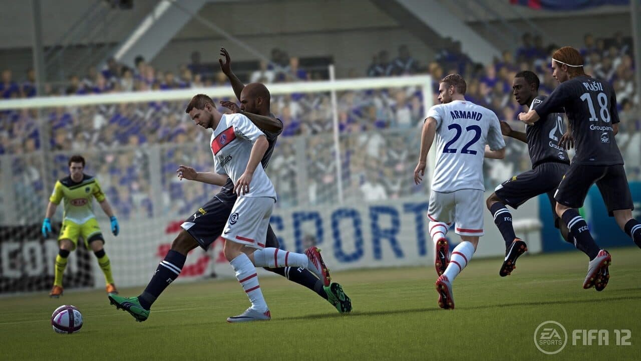 FIFA Soccer 12 thumbnail 2