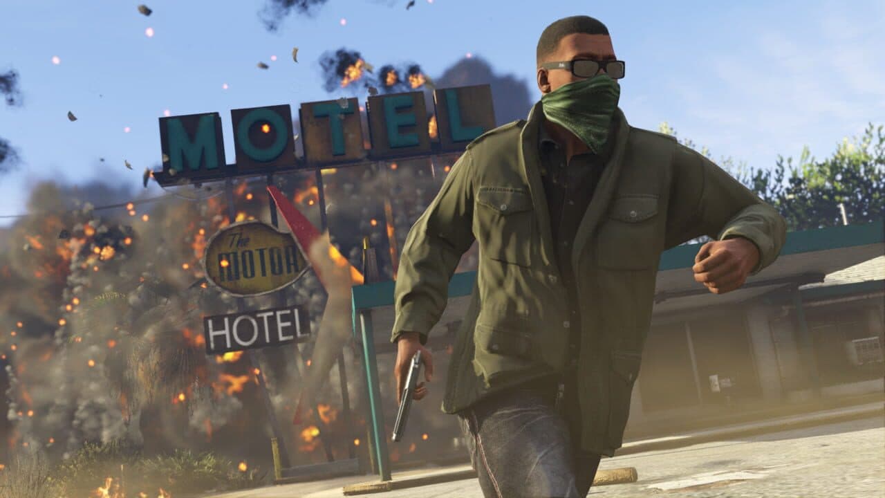 Grand Theft Auto V: Premium Online Edition & Whale Shark Card Bundle thumbnail 4