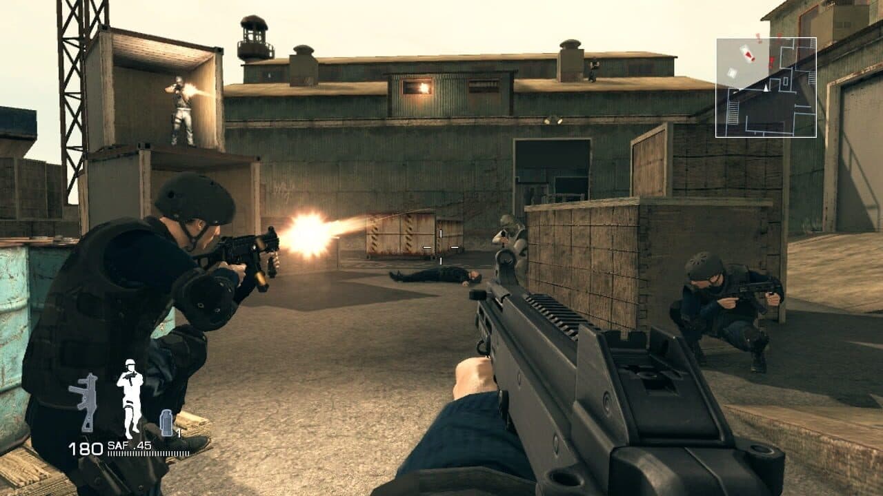 James Bond 007: Quantum of Solace thumbnail 4